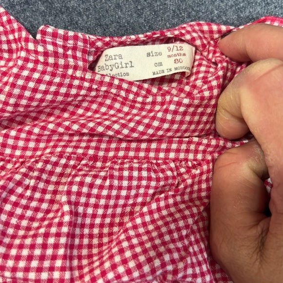 Zara red and white blouse with 4 buttons on back. 9/12M - Picture 3 of 3